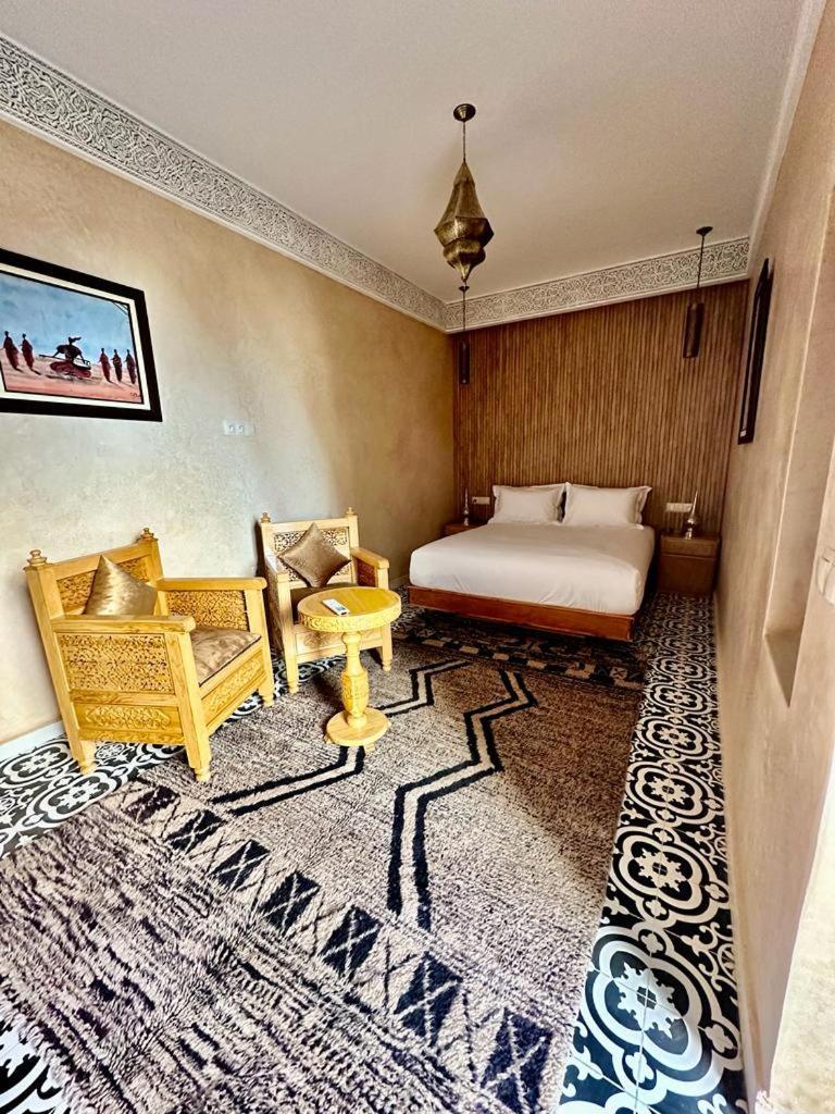 Click Riad & Spa Hotel Marraquexe Exterior foto